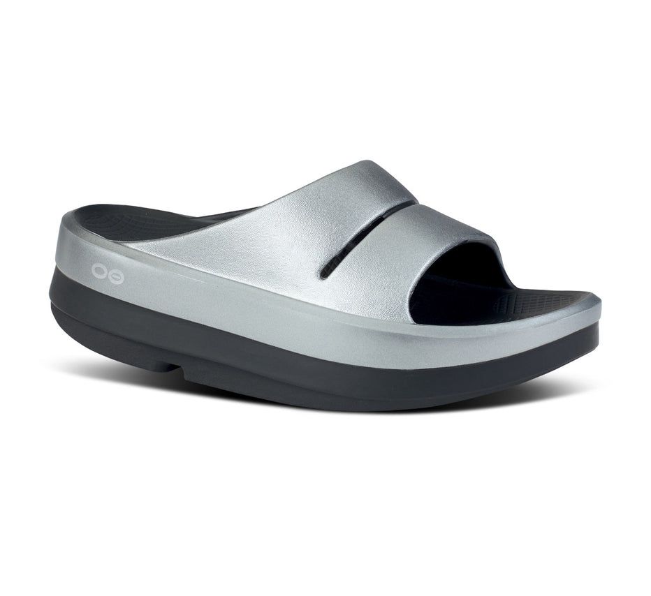 Oofos Women's Oomega Ooahh Stacked - Slide Silver ( BQHIJ-4650 )